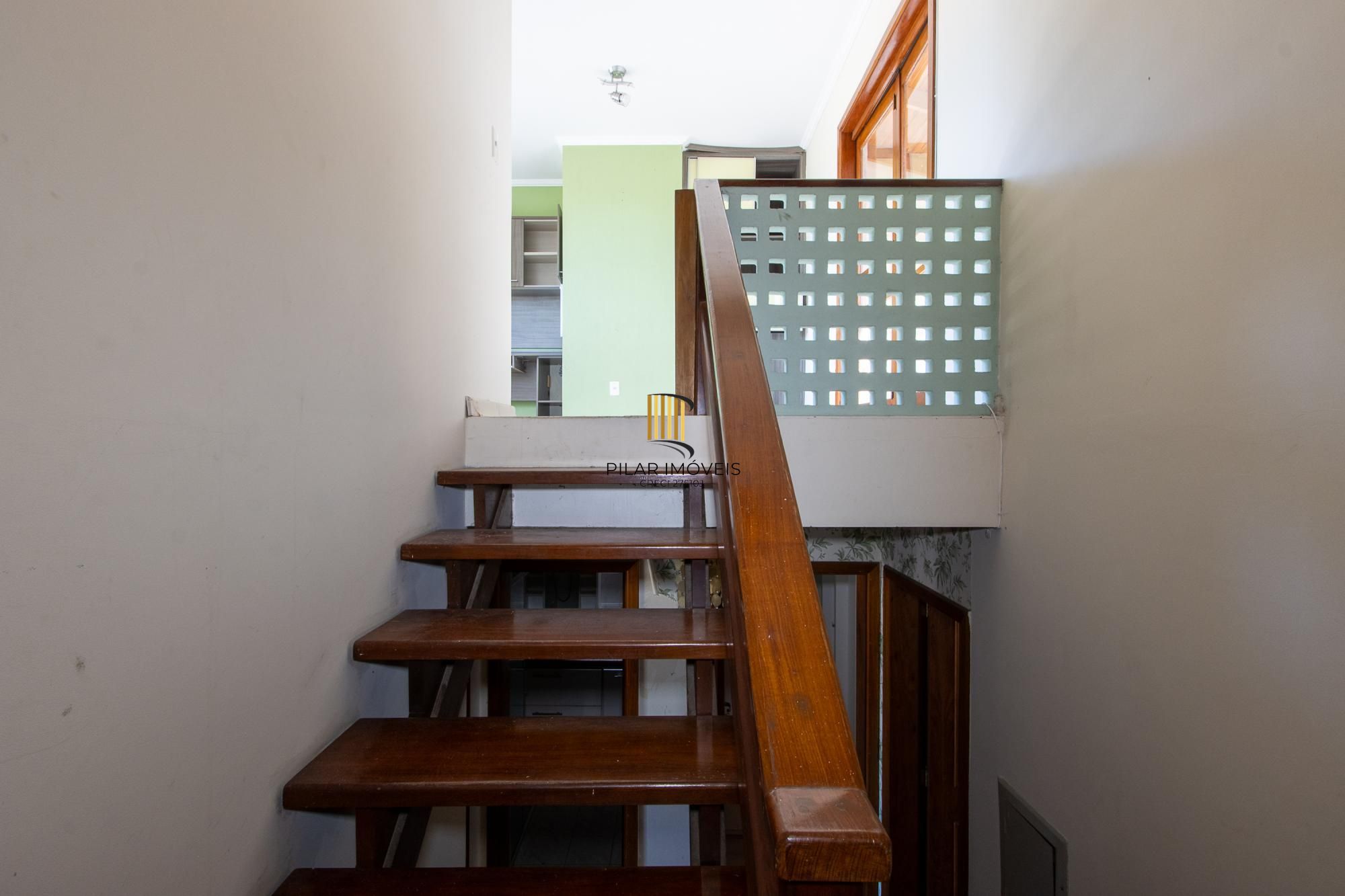 Casa em condominio Zona Sul, desocupada