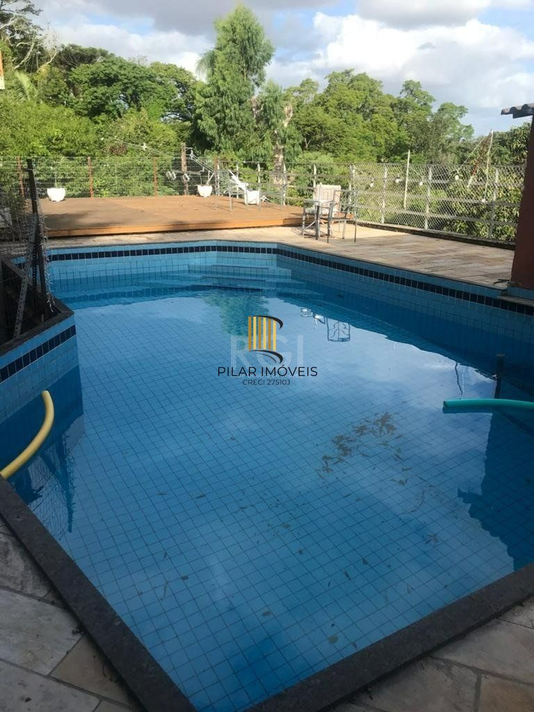 Terreno com área de 747m²