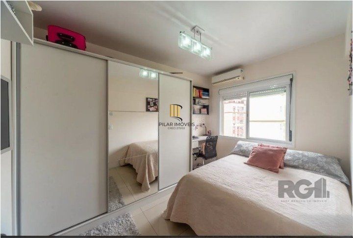 Apartamento 3 dormitórios no bairro Cavalhada