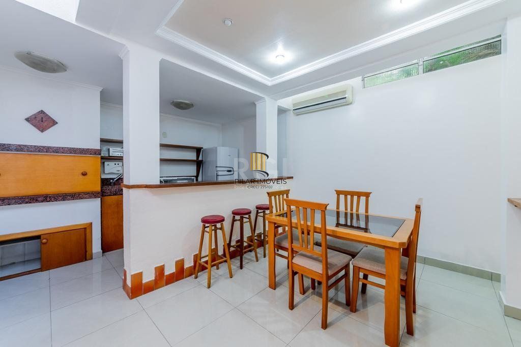 Casa Condominio para Venda - 210m², 3 dormitórios, sendo 3 suites, 1 vaga - Tristeza