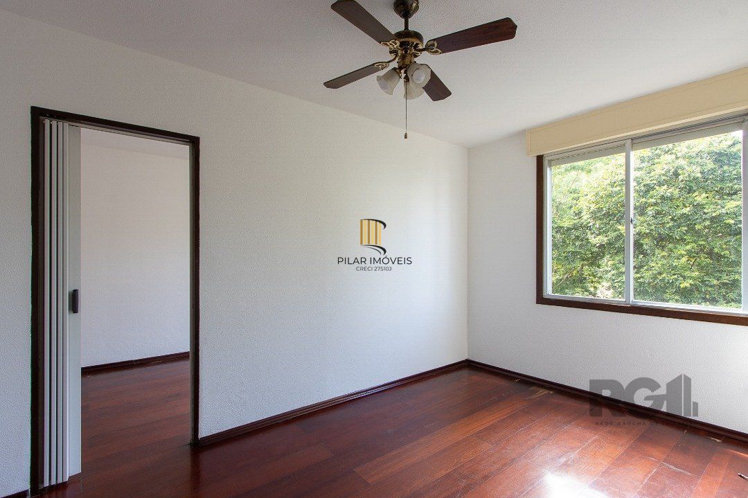 Excelente apartamento no bairro Cristal com 1 dormitório, living, banheiro e cozinha.