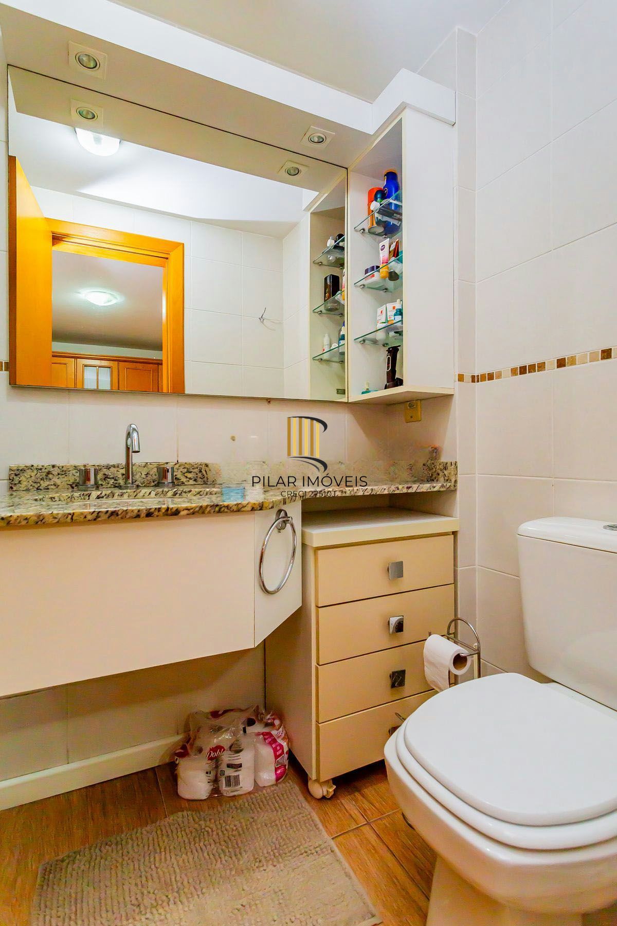 Apartamento com 2 dormitórios com 58.35m² no bairro Bom Fim