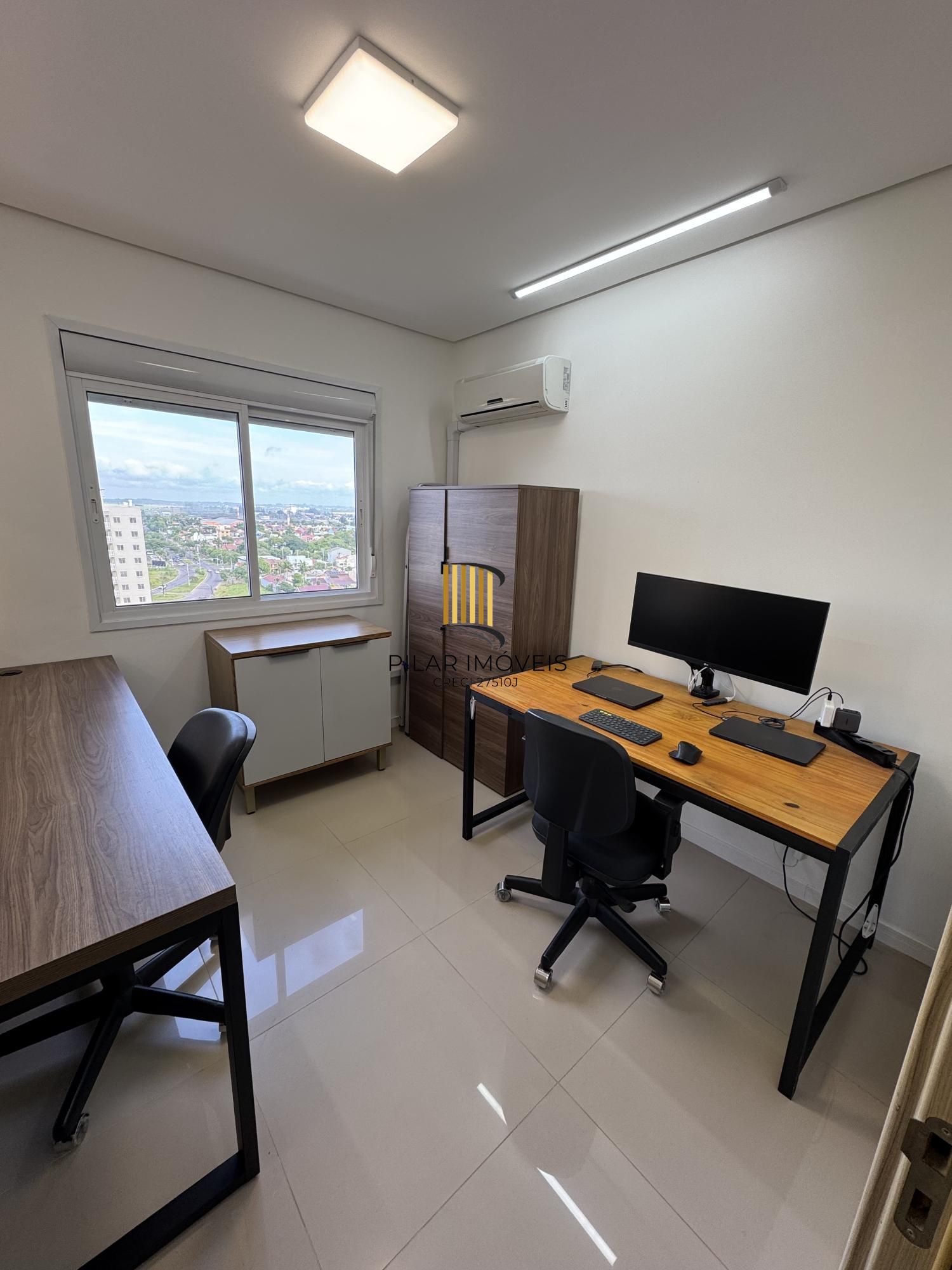 Apartamento de 2 dormitórios, 1 suíte e 1 vaga, em Canoas.