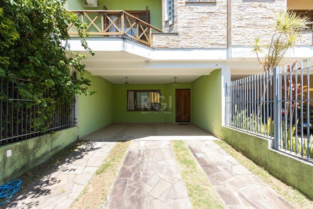 Casa para Locação/Aluguel - 222.26m², 3 dormitórios, sendo 1 suites, 3 vagas - Ipanema