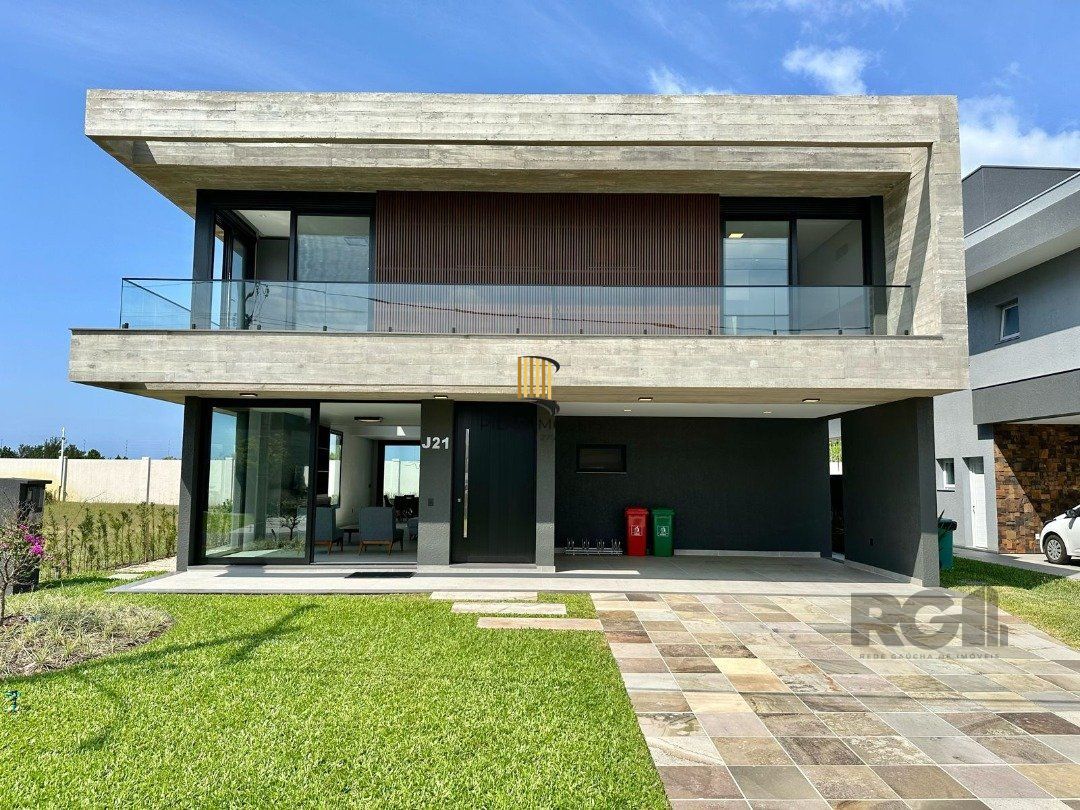 Casa de Condomínio 5 dormitórios no bairro Praia da Conceição
