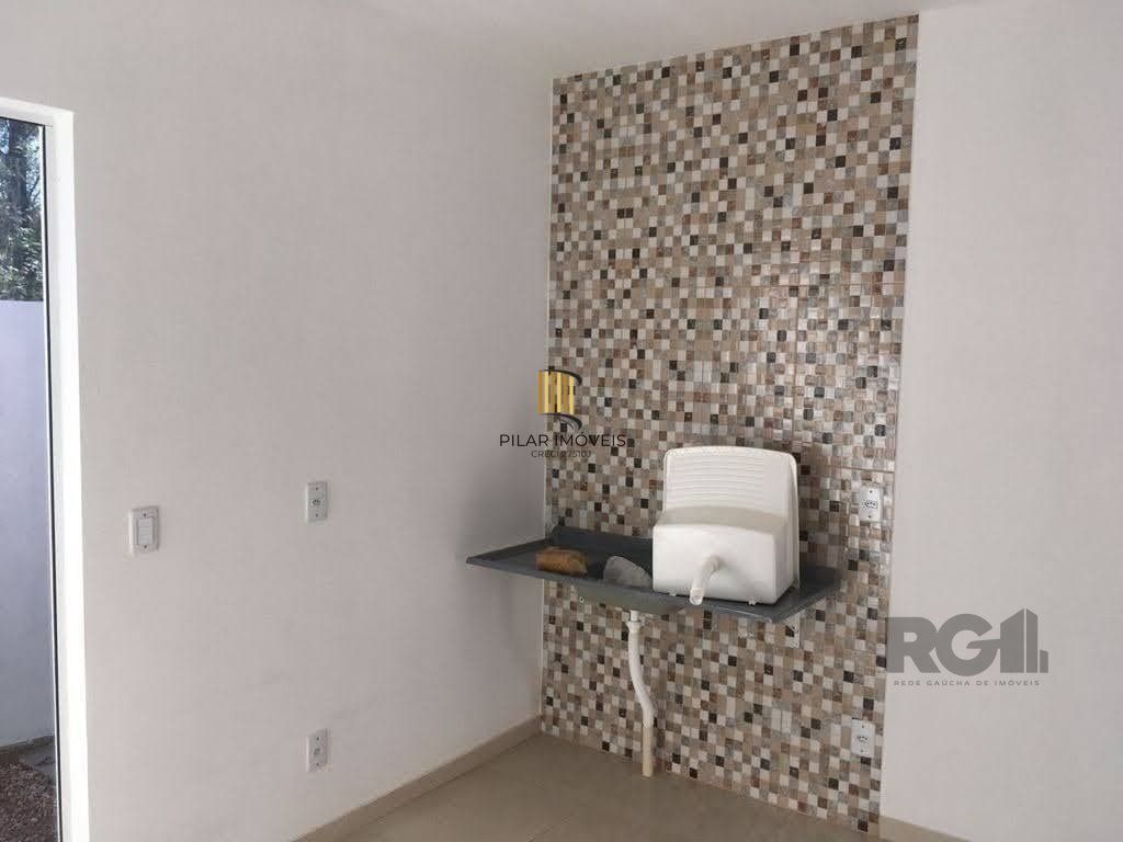 Casa 2 dormitórios no bairro Tarumã