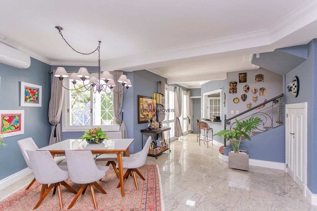 Casa para Venda - 288.88m², 3 dormitórios, sendo 3 suites, 4 vagas - Vila Conceição