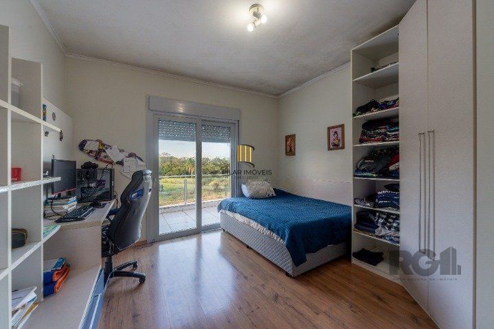 Casa de Condomínio 3 dormitórios no bairro Hípica