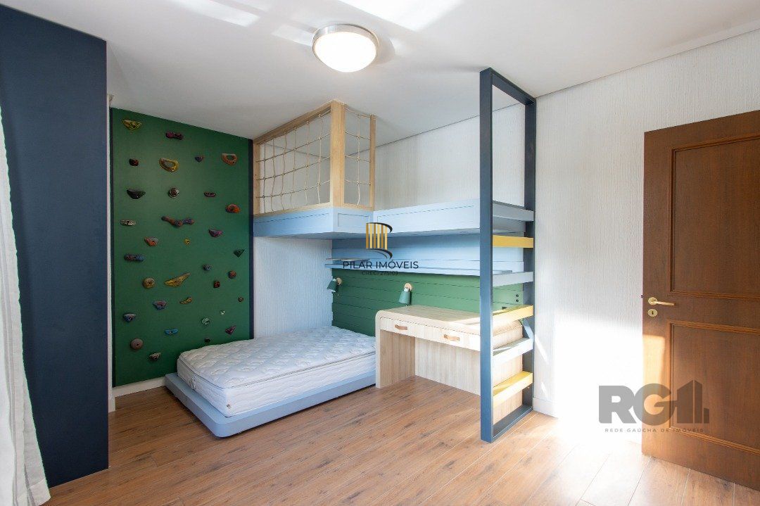 Casa de Condomínio 3 dormitórios no bairro Belém Novo