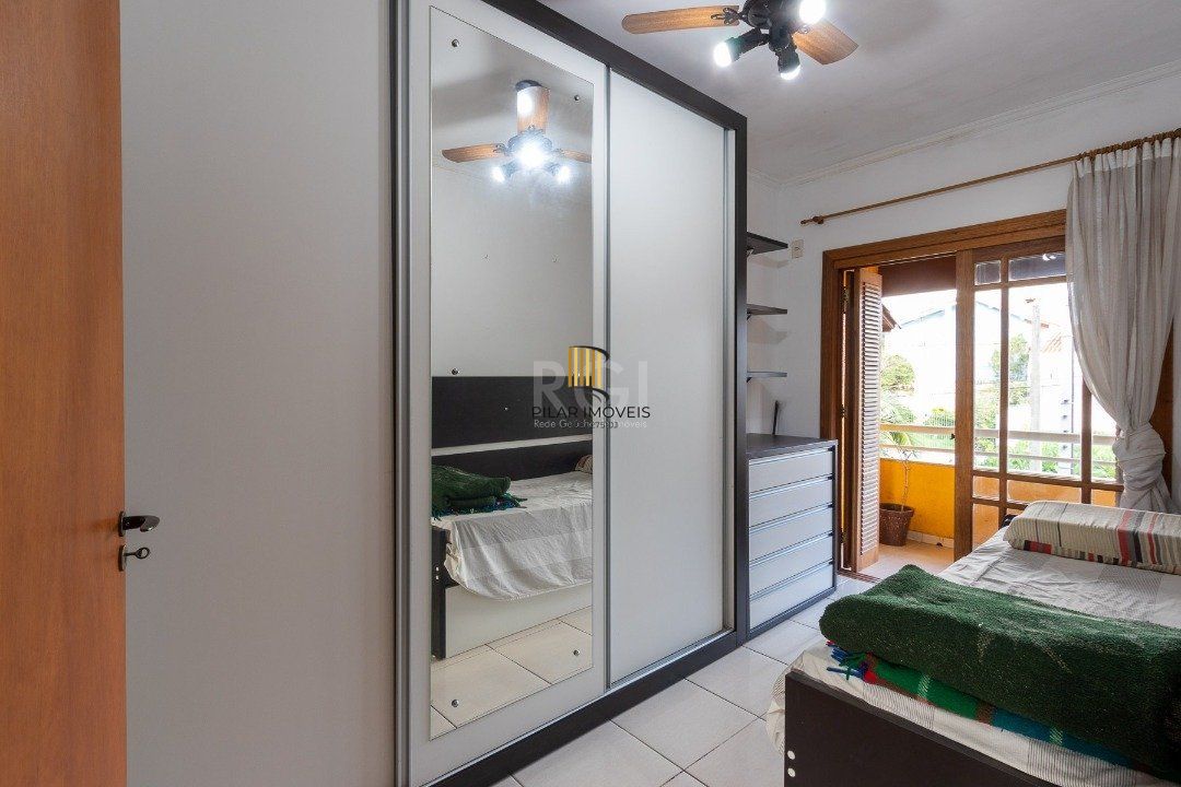 Casa para Venda - 195.96m², 3 dormitórios, sendo 1 suites, 2 vagas - Espirito Santo