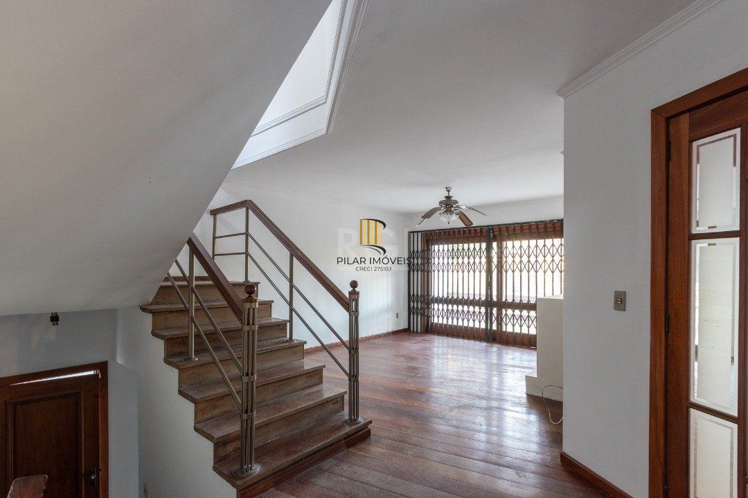 Casa para Venda - 558.14m², 4 dormitórios, sendo 4 suites, 6 vagas - Jardim Isabel