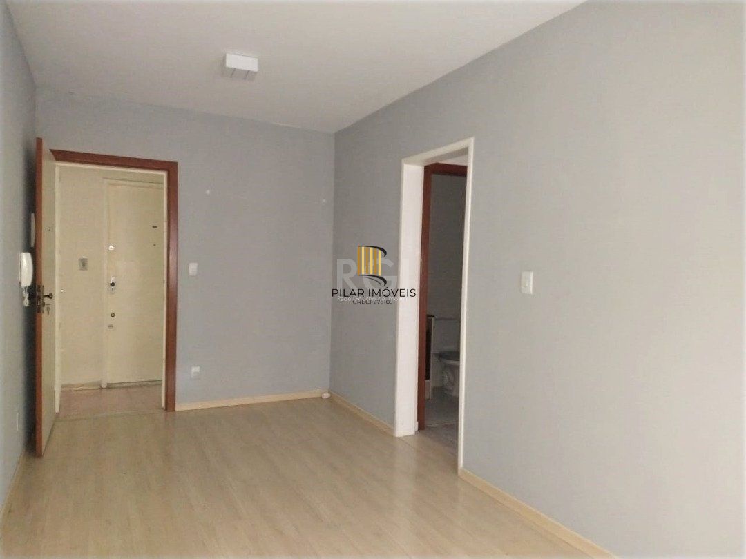 Apartamento para Venda - 42.2m², 1 dormitório, Camaquã