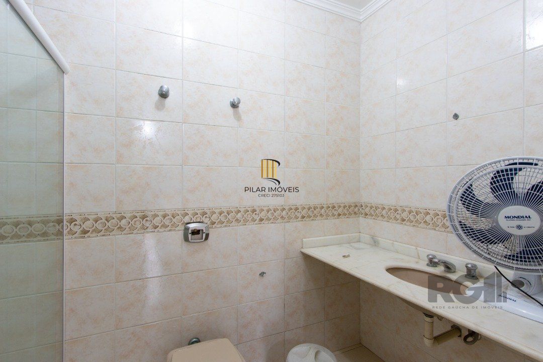 Casa para Venda - 167.4m², 4 dormitórios, sendo 2 suites, Ipanema