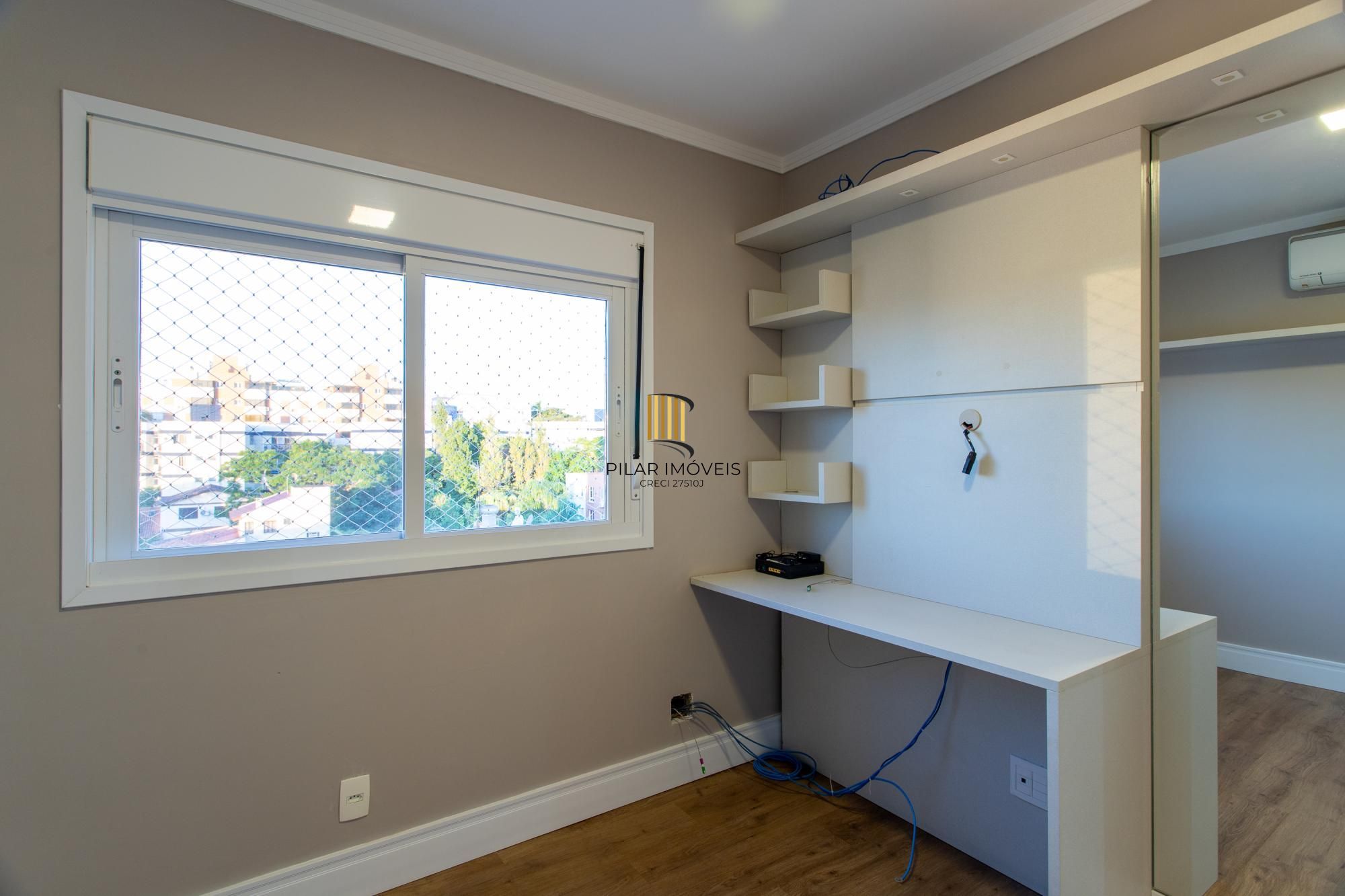 Excelente apartamento de 3 quartos, 1 suíte e 2 vagas de garagem cobertas.