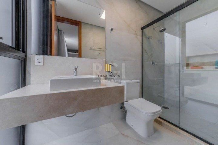 Casa para Venda - 523m², 3 dormitórios, sendo 3 suites, 4 vagas - Sétimo Céu