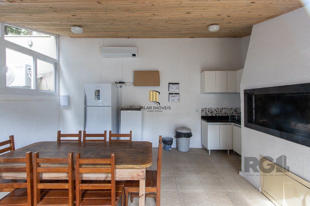 Apartamento com 3 dormitórios na Rua Dr. Barcelos