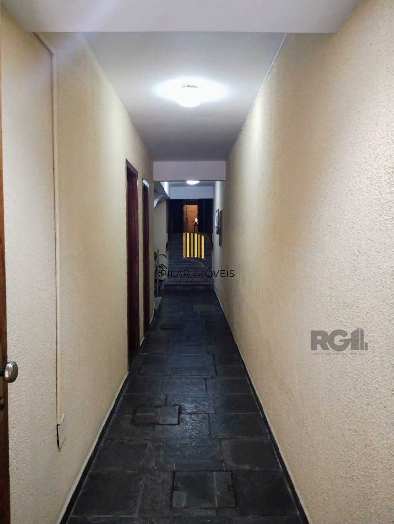 Apartamento com 40,31m², 1 quarto, totalmente reformado, na Lucas de Oliveira.