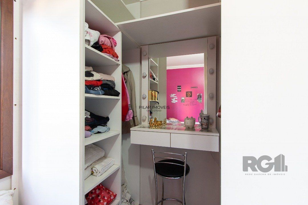 Casa 3 Dormitório(s) Bairro Hípica