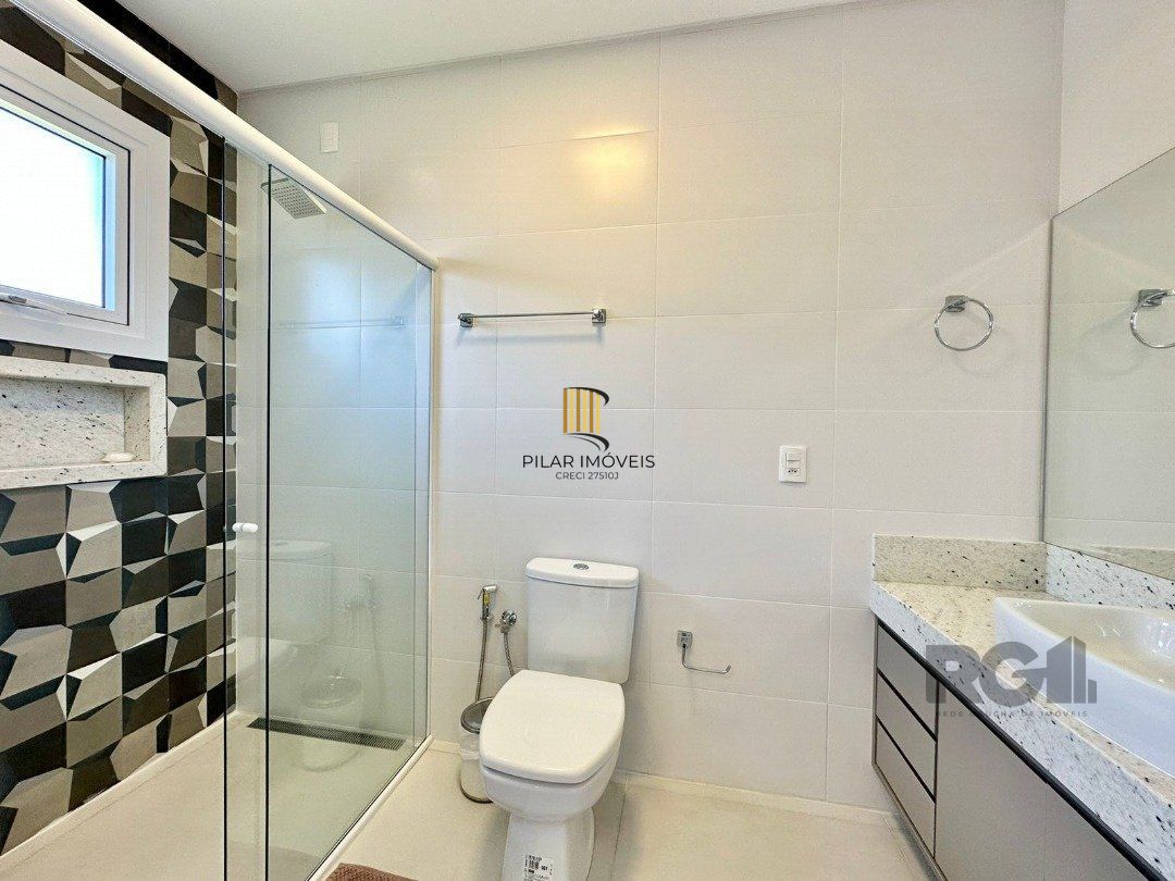 Casa 4 dormitórios no bairro Atlântida