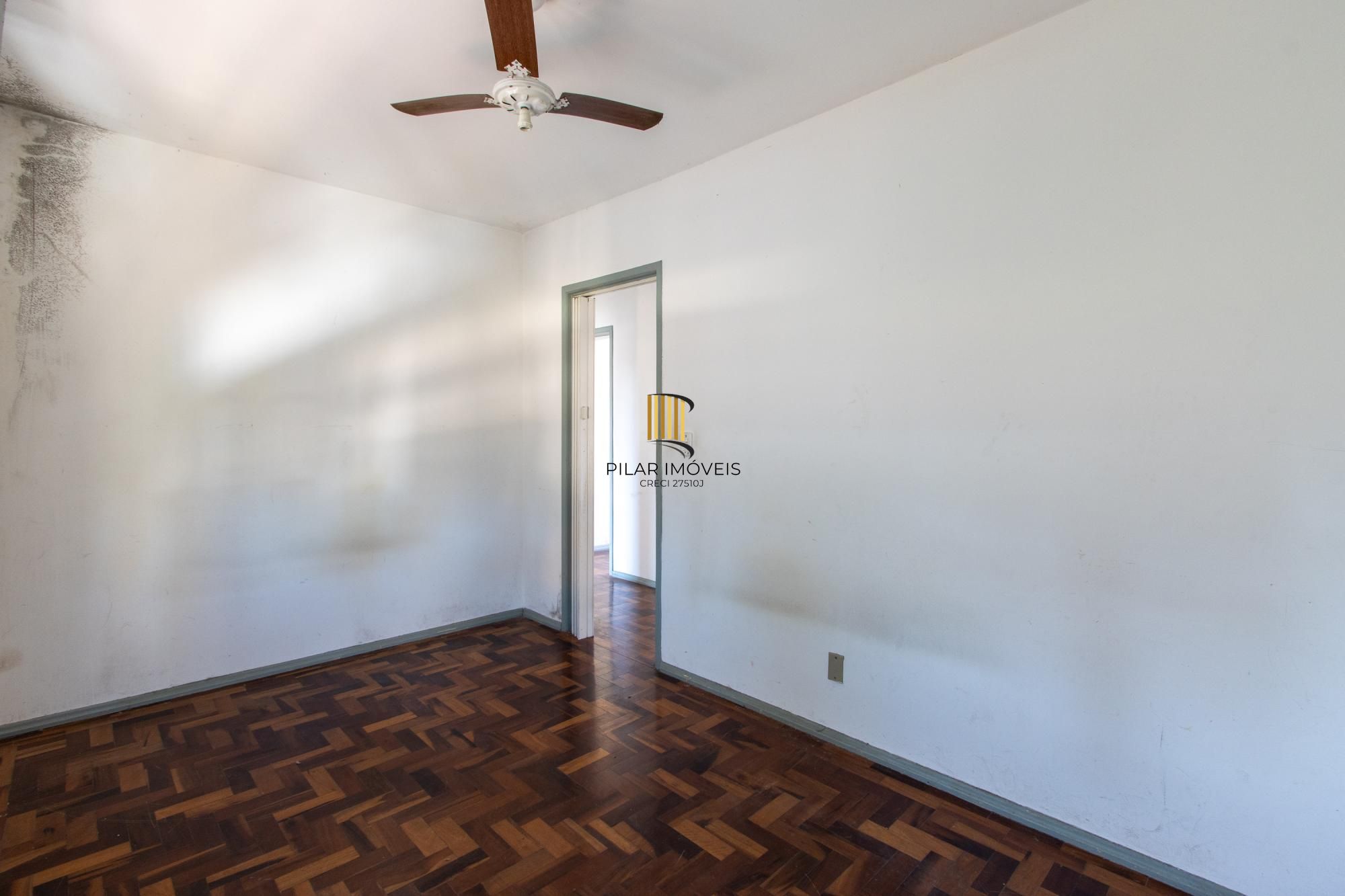 Apartamento para Venda - 76m², 3 dormitórios, Cristal