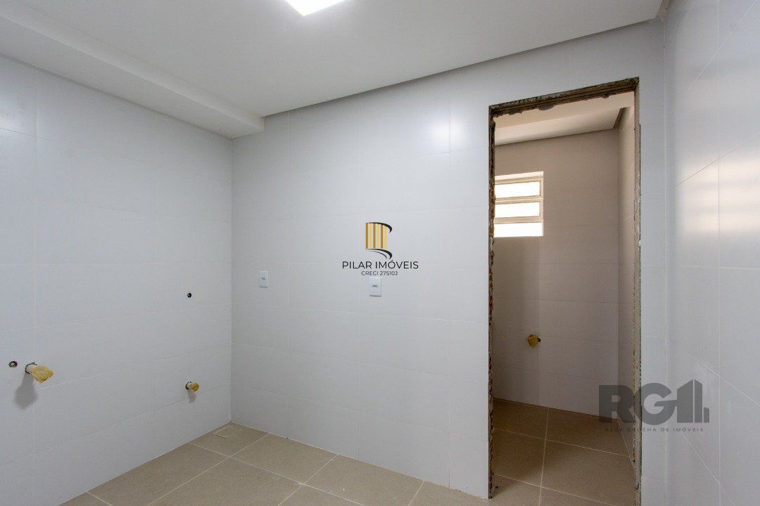 Casa | 3 quartos | 2 Suítes | 4 vagas cobertas | 260m2 Privativos | Bairro Santa Tereza