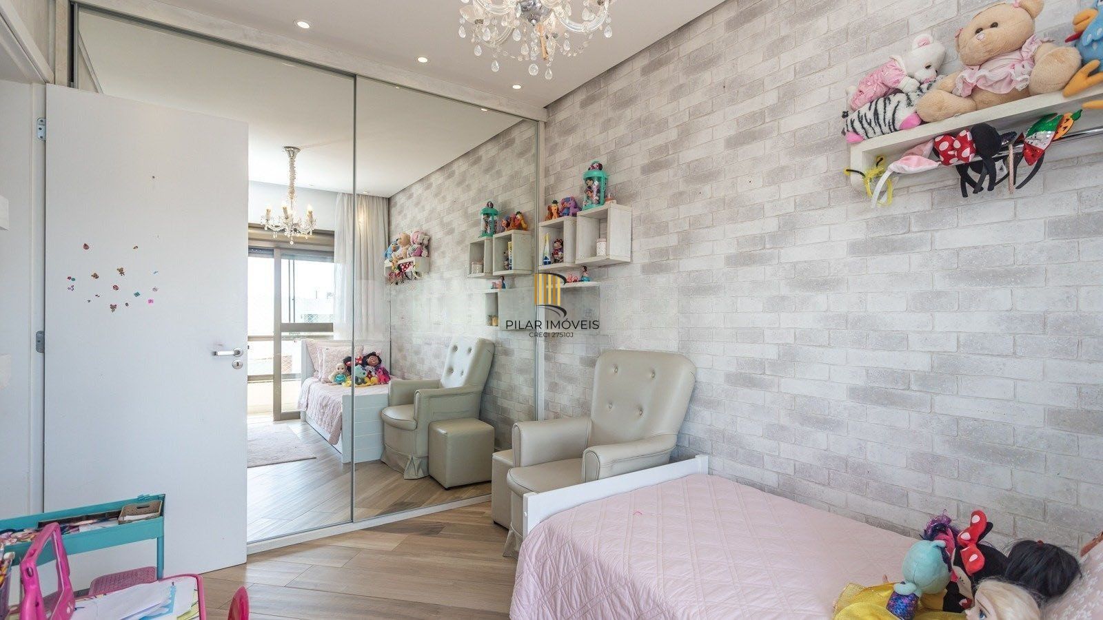 Apartamento com 3 quartos, 3 vagas e 105m² - Bairro Vila Jardim