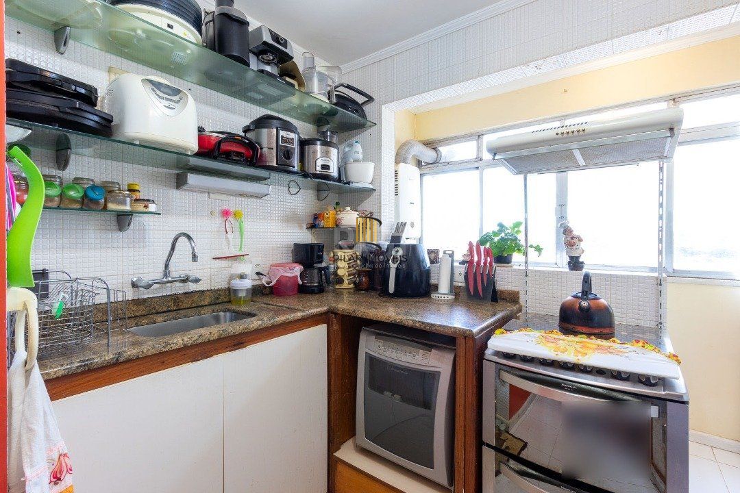 Cobertura para Venda - 230.54m², 3 dormitórios, sendo 1 suites, 2 vagas