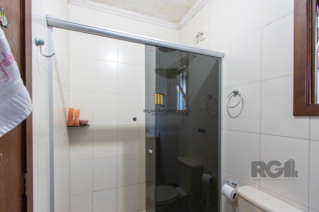 Casa 3 dormitórios no bairro Hípica
