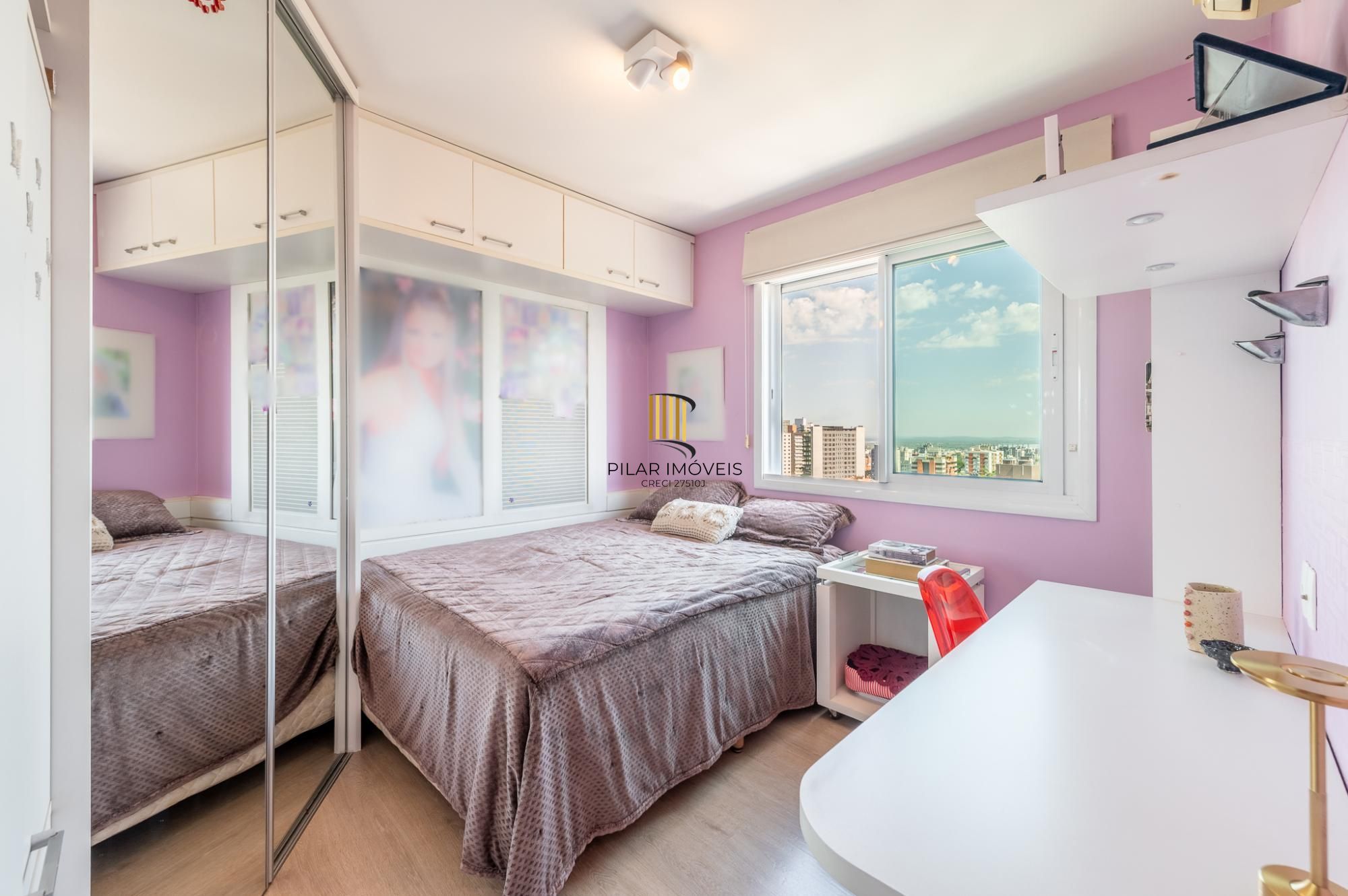 Apartamento com 204m², 3 dorm, 5 vagas no Petrópolis