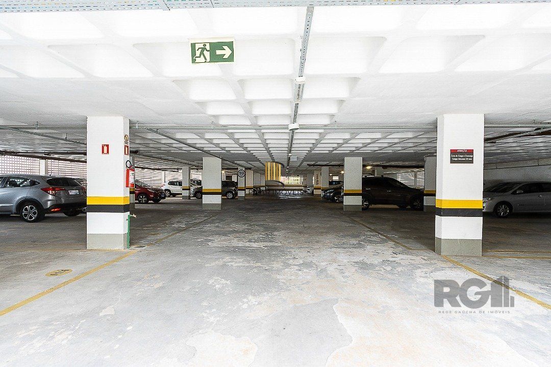 Apartamento 3 dormitórios no bairro Cavalhada
