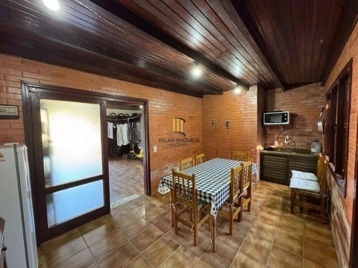 Casa 3 dormitórios no bairro Centro