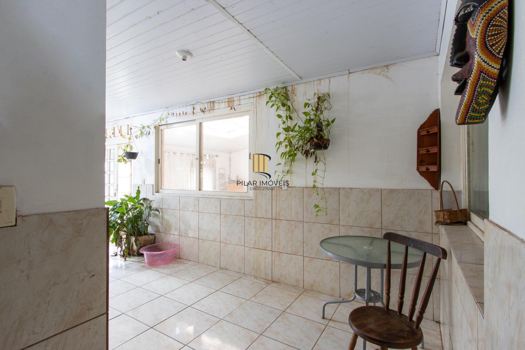 Casa para Venda - 385m², 4 dormitórios, sendo 3 suites, 2 vagas - Belém Velho