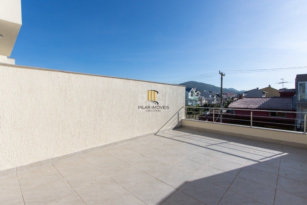 Casa 3 dormitórios no bairro Hípica