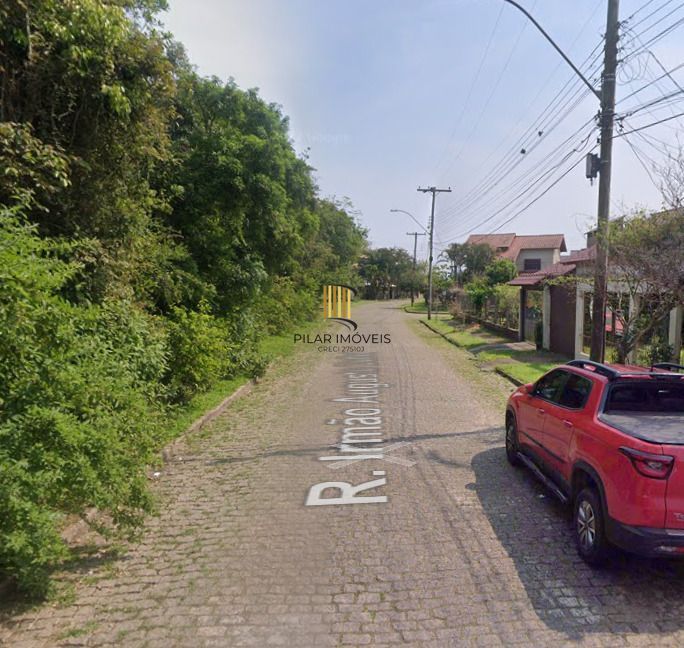 Oportunidade!!! Casa com um espaço maravilhoso no bairro Serraria.