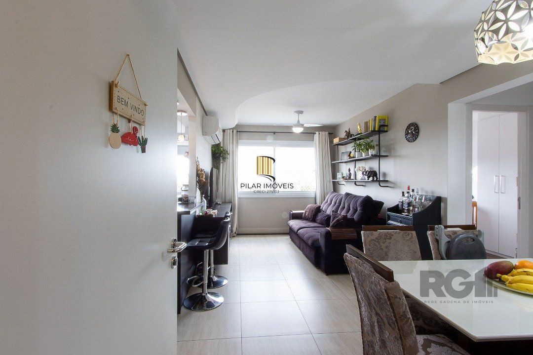 Apartamento 2 dormitórios no bairro Glória