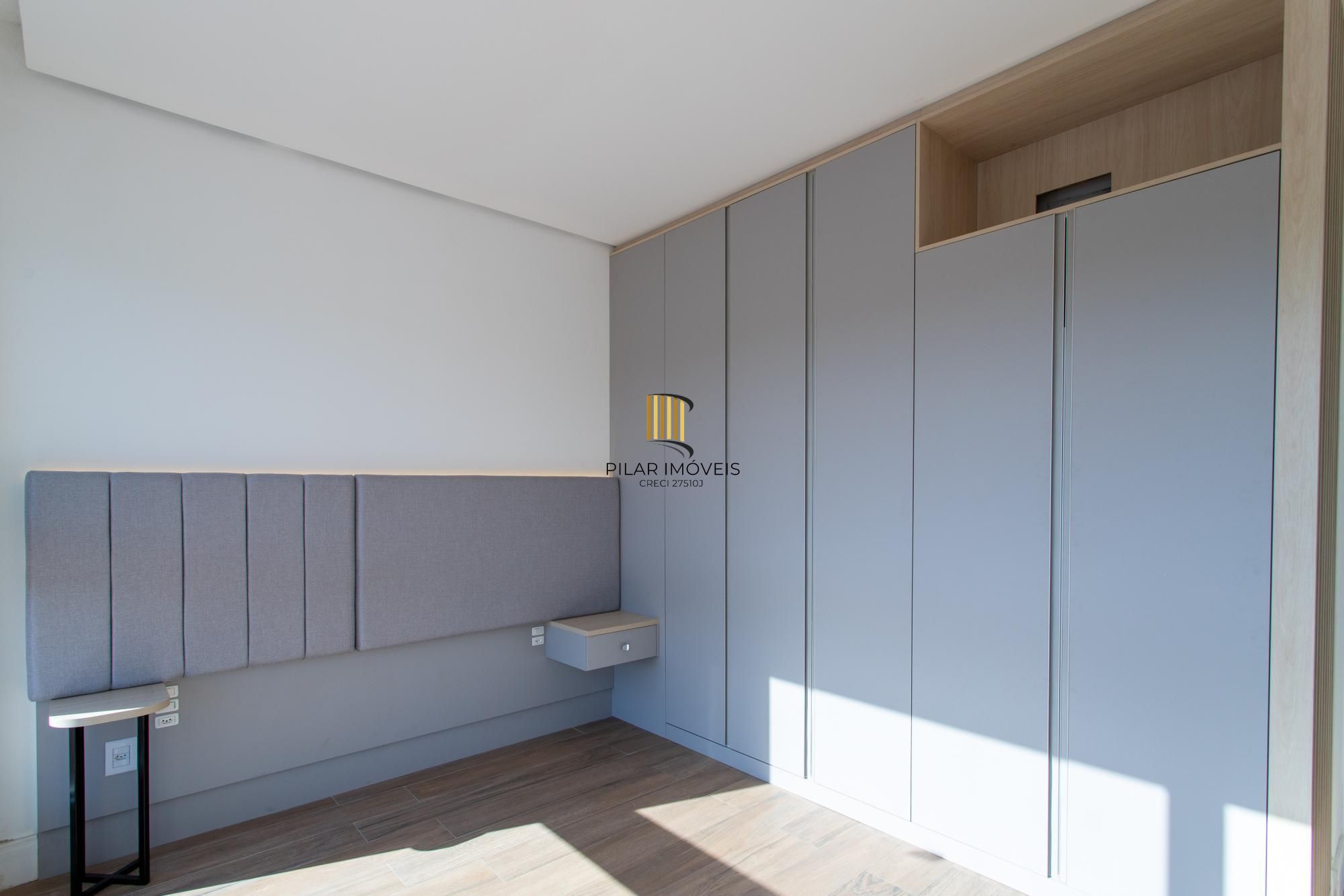 Casa de Condomínio 4 dormitórios no bairro Belém Novo