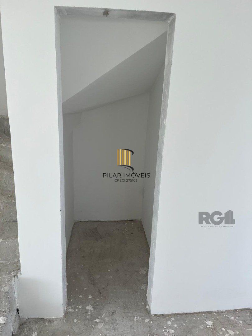 Casa de Condomínio 3 dormitórios no bairro Remanso