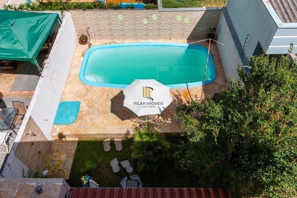 Sobrado no Lagos de Nova Ipanema com 149,54m², possui 03 dormitórios, sendo 1 suíte, garagem para 3 carros