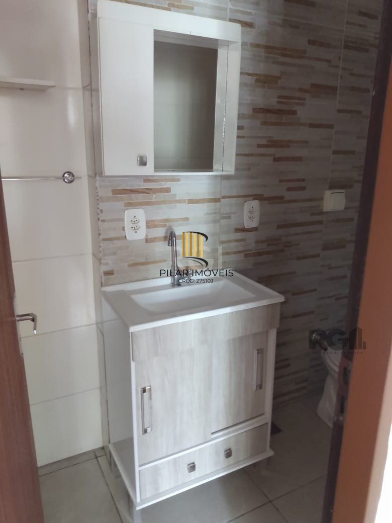 Apartamento 2 dormitórios no bairro Cavalhada