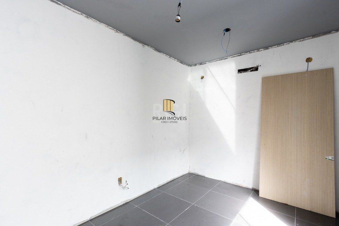 Casa Comercial no bairro Tristeza