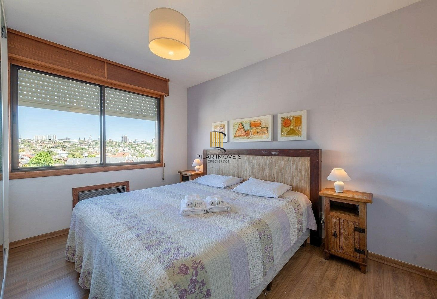 Apartamento de 2 dormitórios sendo 1 suíte e 1 vaga