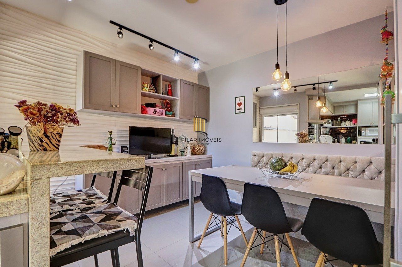 Casa térrea 2 dorm Zona Sul