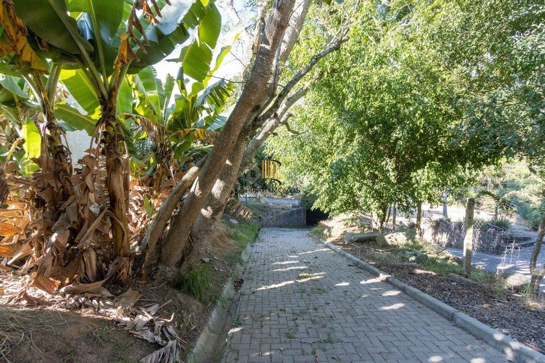 Casa 3 dormitórios no bairro Belém Novo