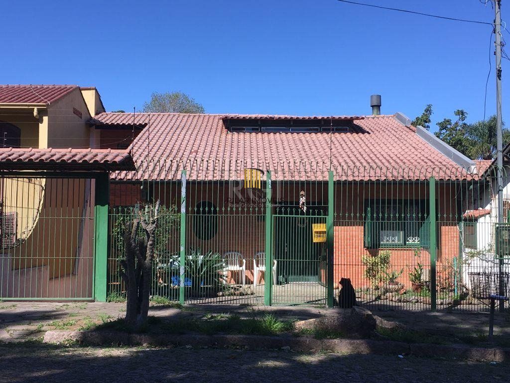 Casa 3 dormitórios no bairro Cavalhada - Pilar Imóveis