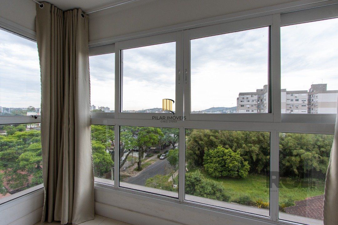Apartamento para Venda - 71m², 2 dormitórios, sendo 1 suites, 2 vagas - Camaquã