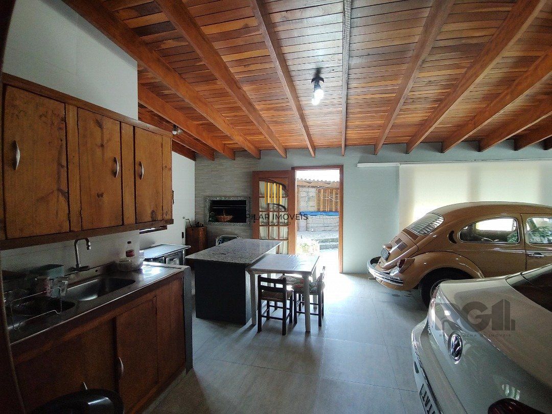 Casa térrea, 2 quartos, edícula com 2 quartos, pático, piscina - Bairro Cavalhado