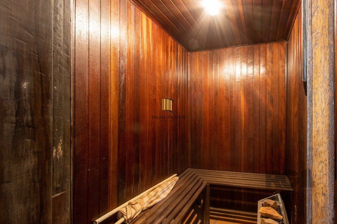 Casa para Venda - 500m², 4 dormitórios, sendo 1 suites, 4 vagas - Coronel Aparício Borges
