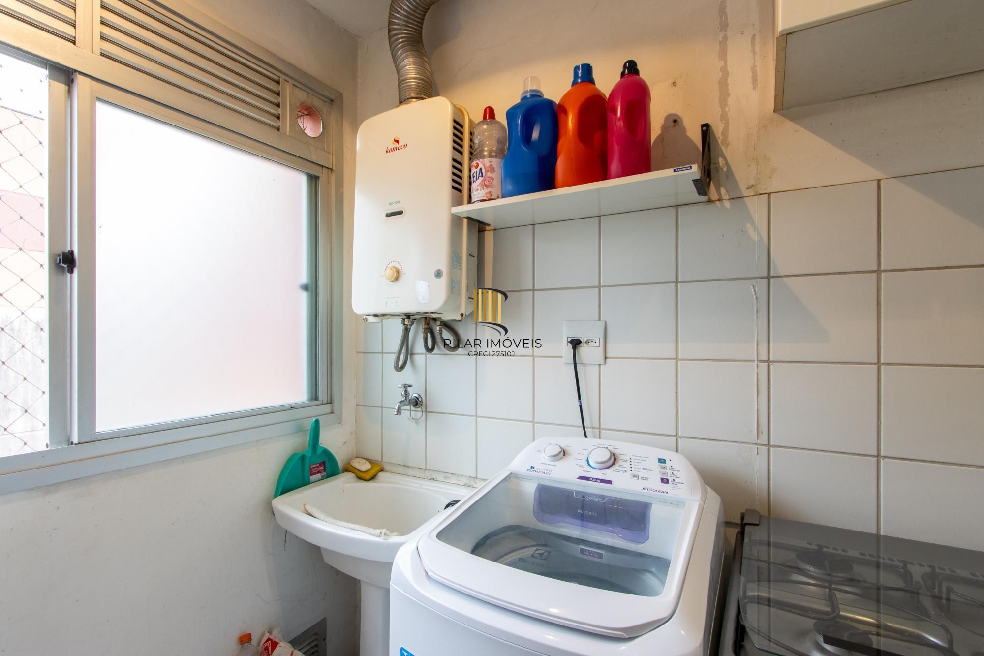 OPORTUNIDADE!!! Apartamento semimobiliado!!!