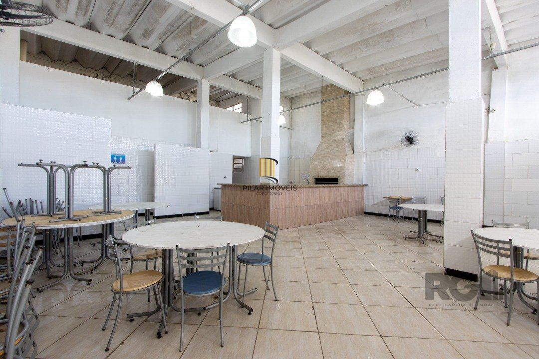 Prédio Comercial | 220m2 Privativos | Salão de Festas | Bairro Vila Nova
