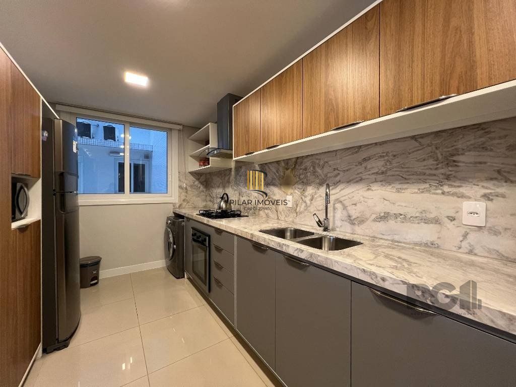 Apartamento 3 dormitórios no bairro Atlântida